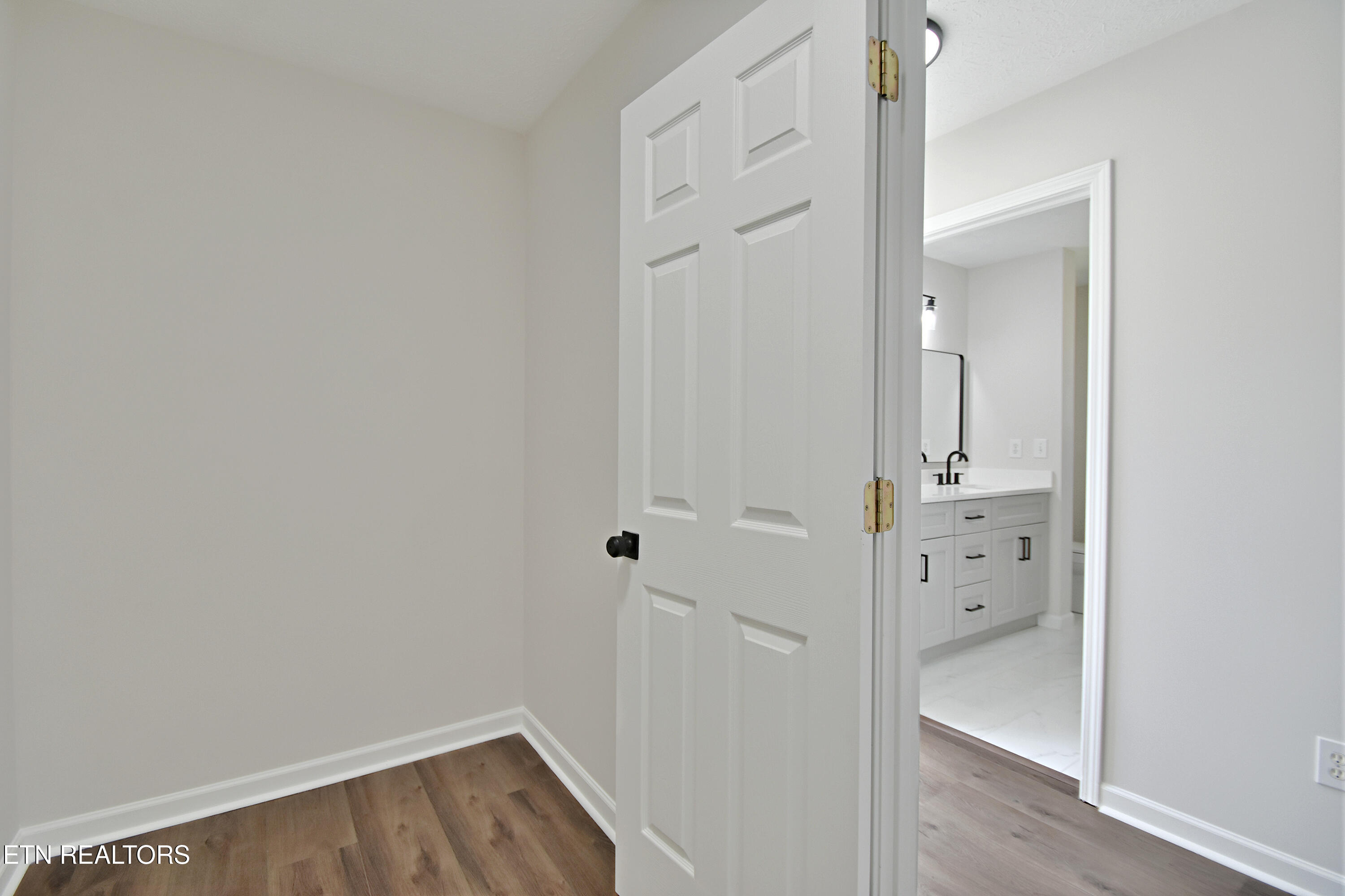 2913 Village Lane Sevierville, TN 37863 - Photo 19 of 34 DSC_9550
