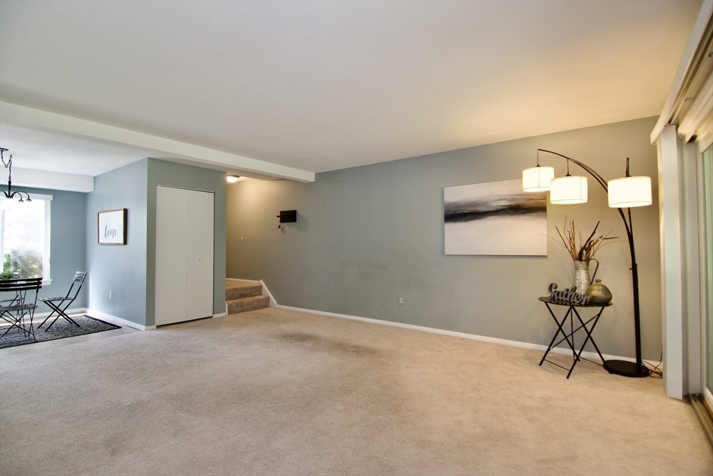 264 Nassau Drive, Unit 264 Springfield, MA 01129 - Photo 6 of 26