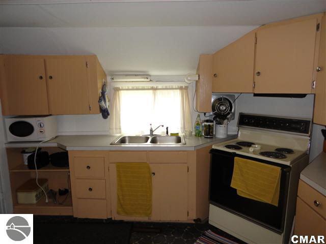 7499 Maple Grove Road Lake, MI 48632 - Photo 23 of 24 1772751-22.JPG