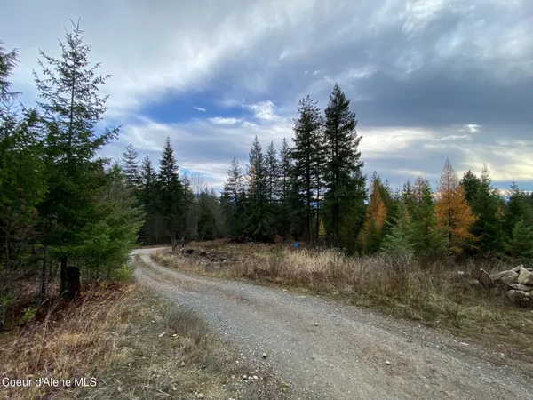 $475,000 | 696 Raven Ridge, Sandpoint, ID 83864