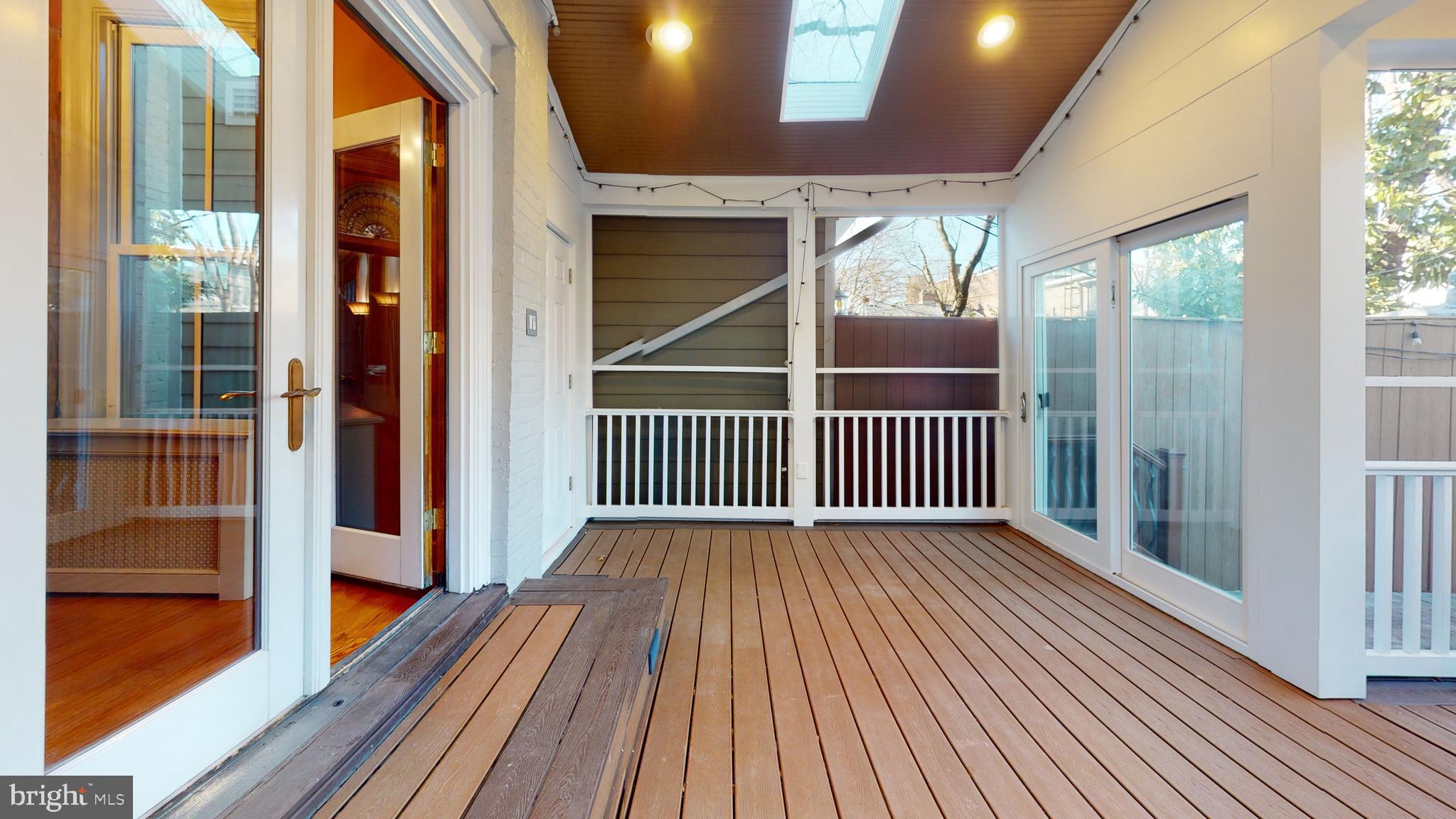 514 Seward Square Southeast Washington, DC 20003 - Photo 11 of 30