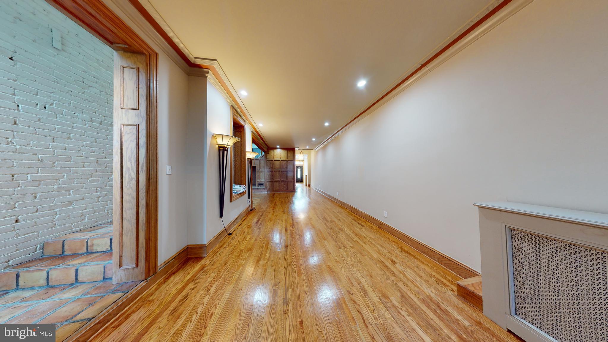 514 Seward Square Southeast Washington, DC 20003 - Photo 6 of 30