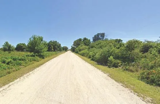 $20,000 | 3108 Hacienda Drive, Lorida, FL 33857