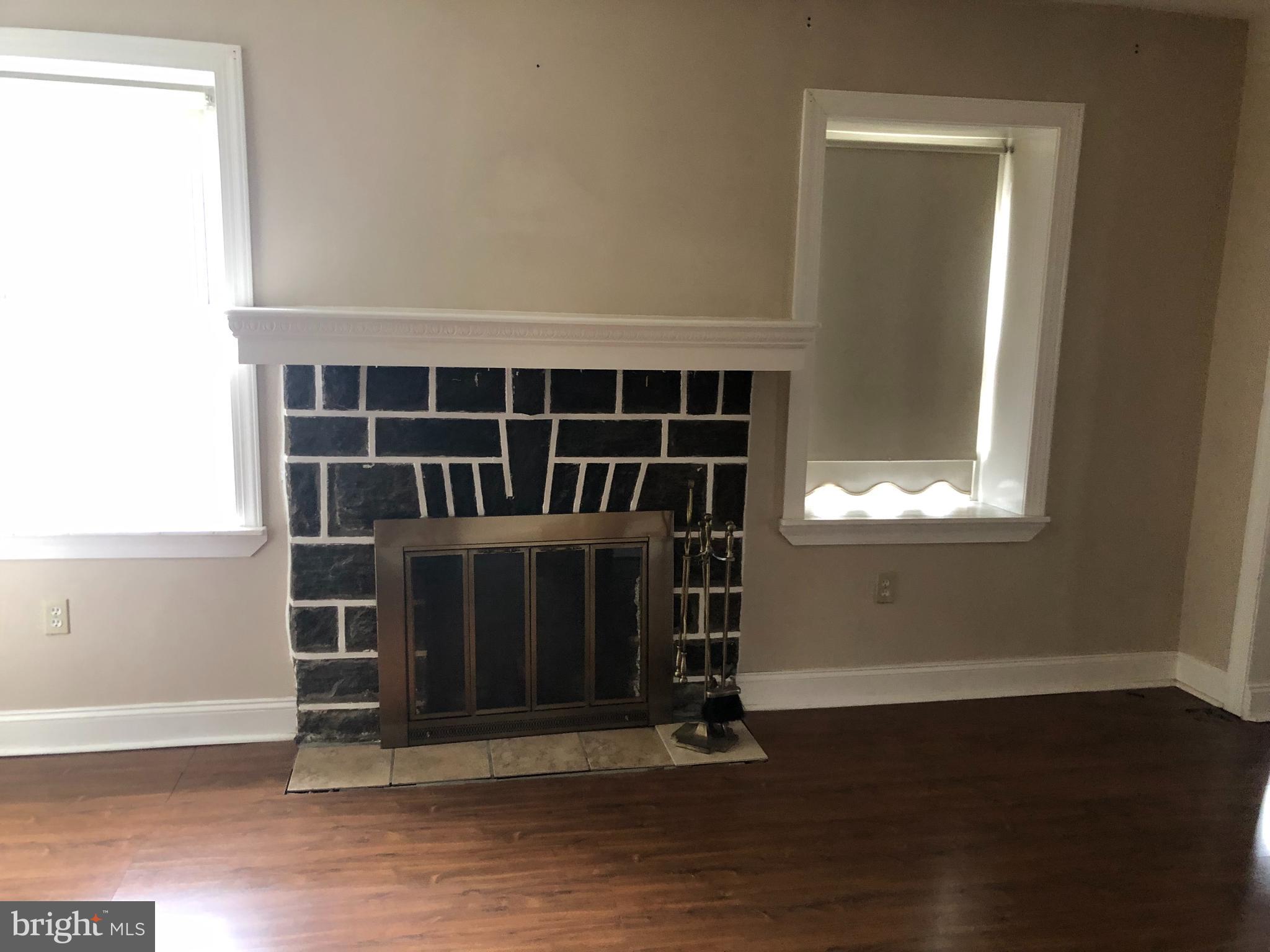 105 Overhill Road Upper Darby, PA 19082 - Photo 6 of 9