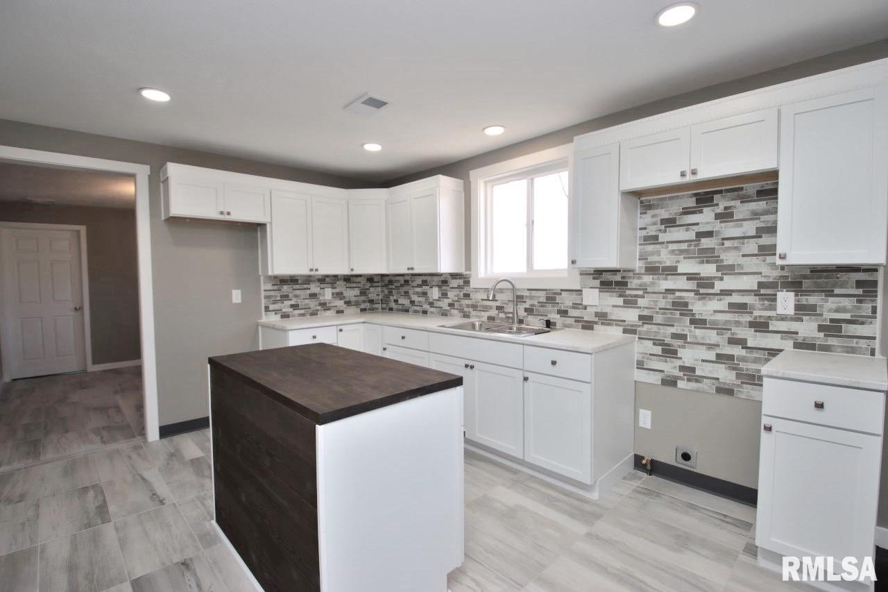 8504 West Main Street Mapleton, IL 61547 - Photo 15 of 51