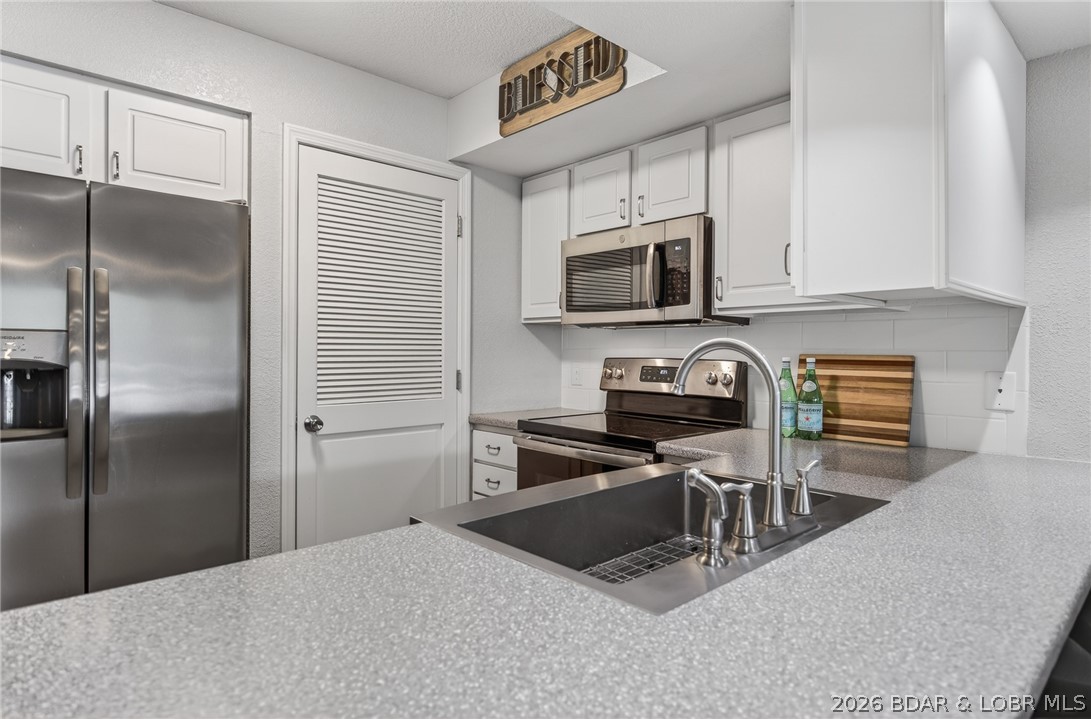 40 Lighthouse Road, Unit 6205 Lake Ozark, MO 65049 - Photo 9 of 61