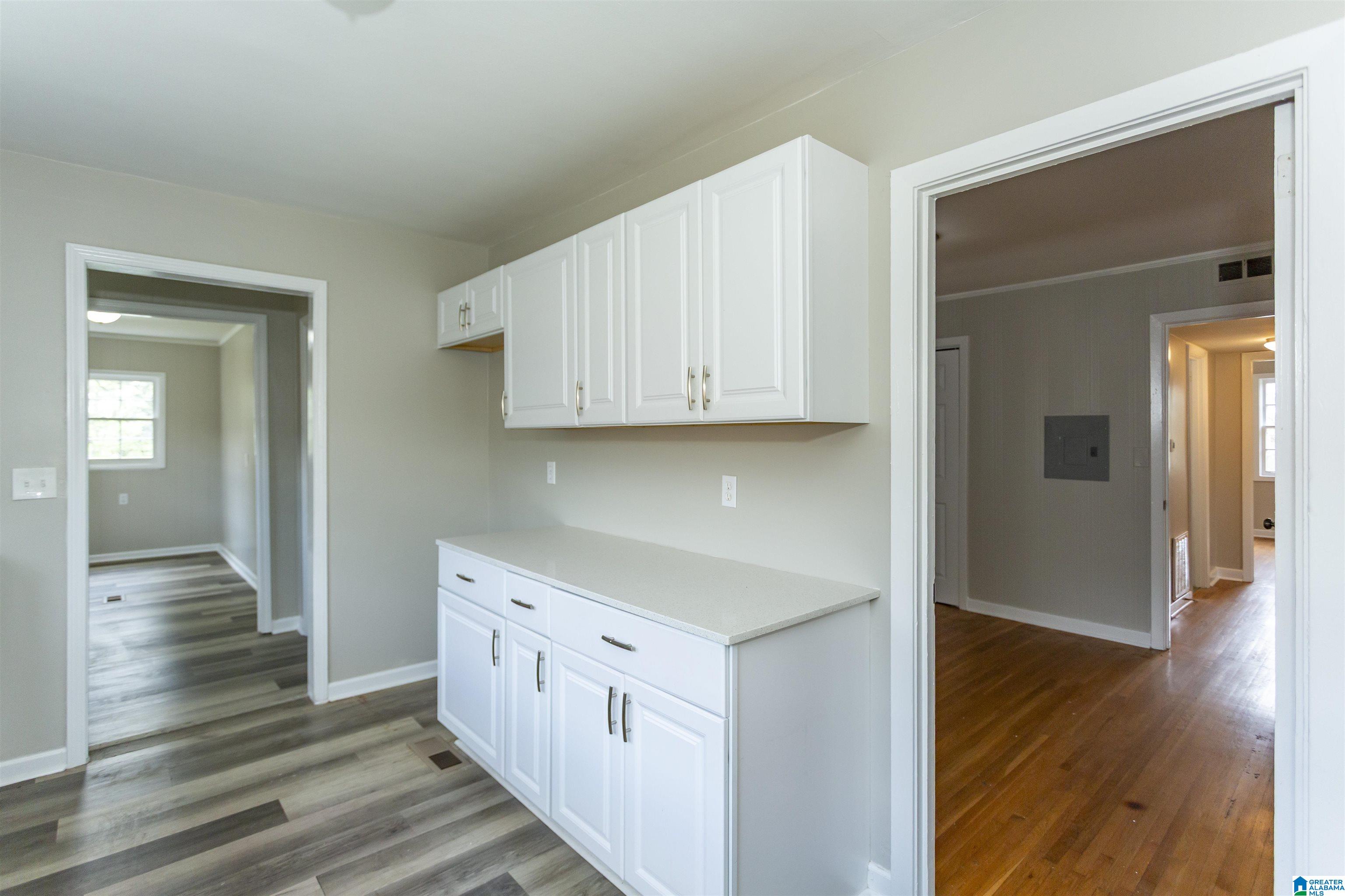 417 Burgundy Road Birmingham, AL 35215 - Photo 13 of 44