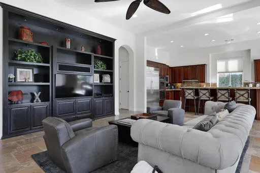 $20,000 | 80165 Vía Valerosa, La Quinta, CA 92253