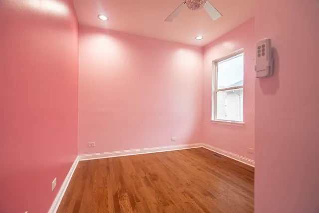 $330,000 | 1133 East 83rd Street, Unit 177, Chicago, IL 60619