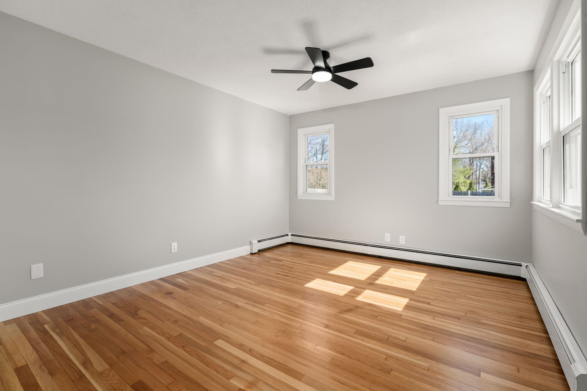 3 Exeter Street Derry, NH 03038 - Photo 19 of 32