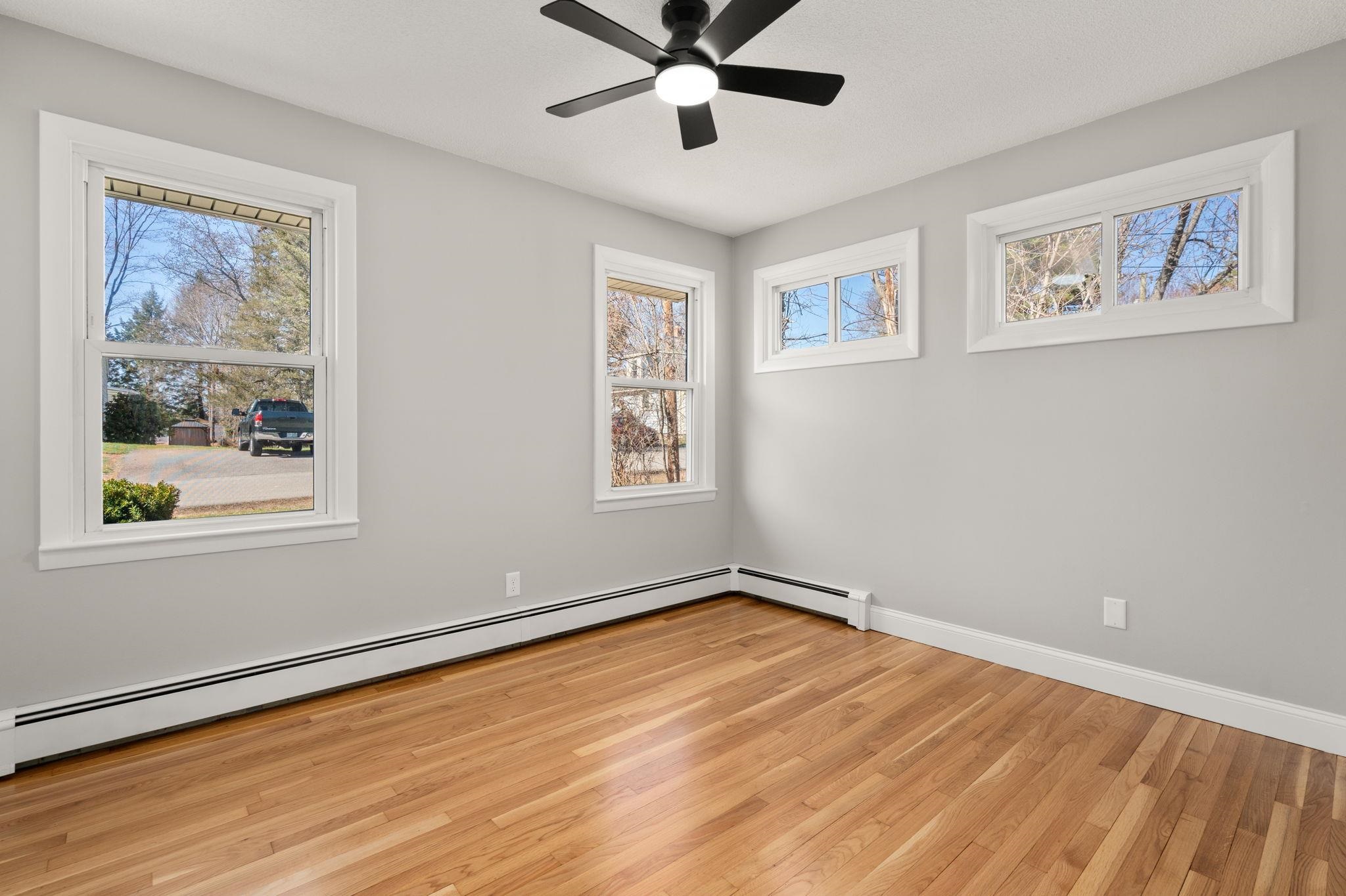 3 Exeter Street Derry, NH 03038 - Photo 20 of 34