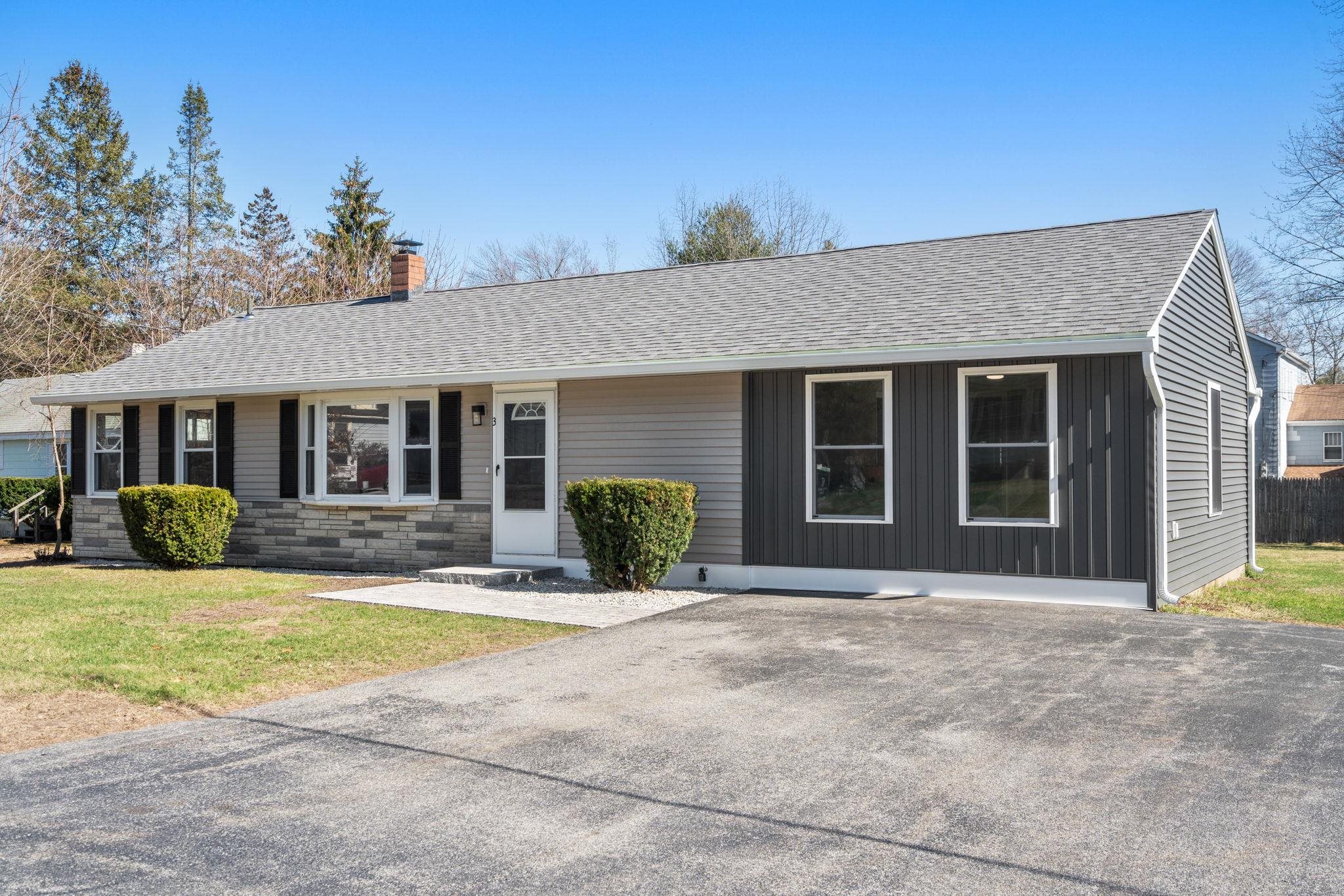 3 Exeter Street Derry, NH 03038 - Photo 2 of 32