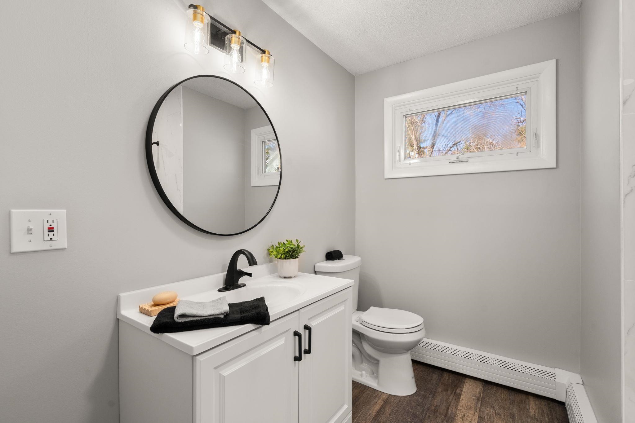 3 Exeter Street Derry, NH 03038 - Photo 21 of 34