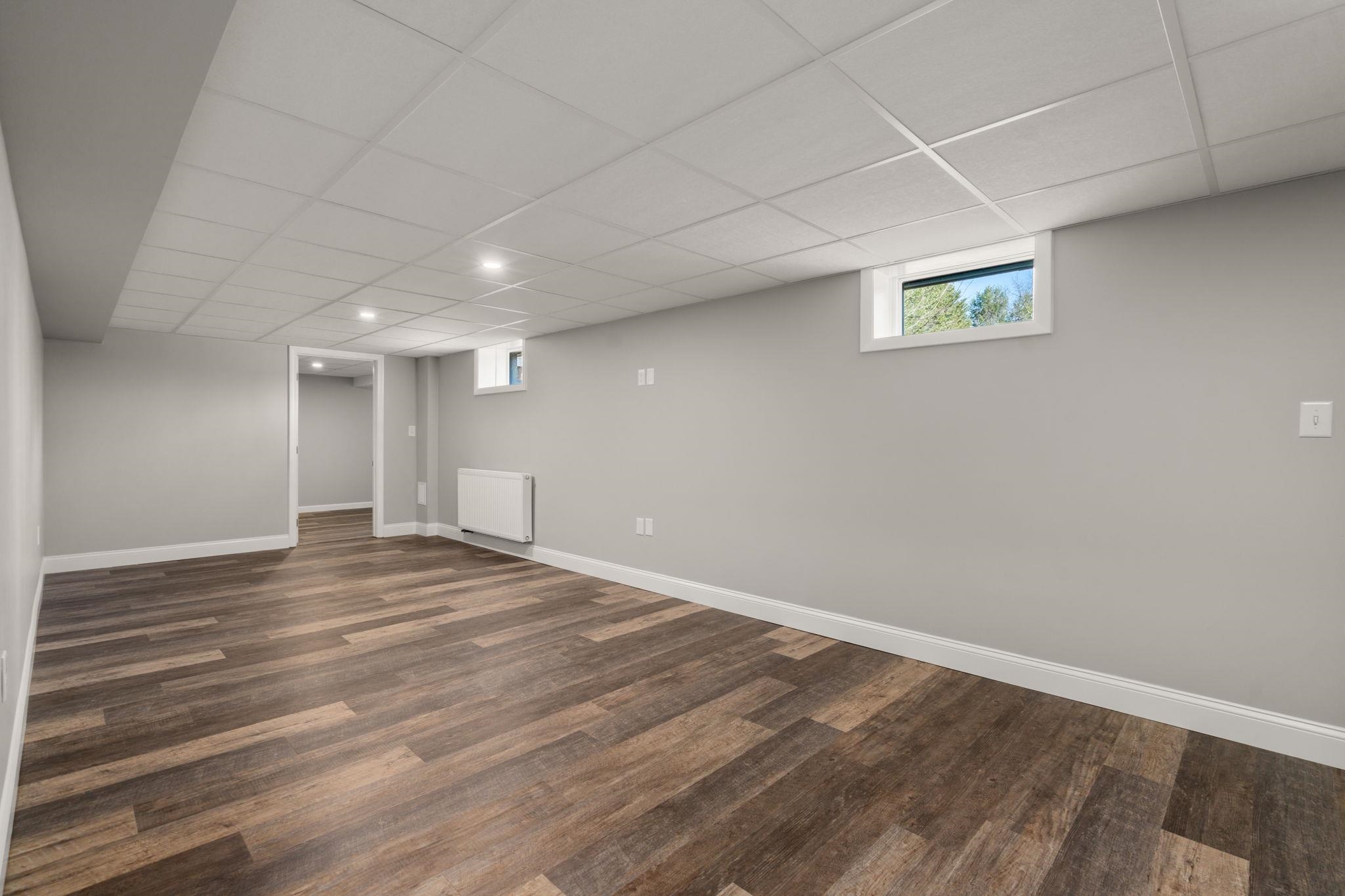 3 Exeter Street Derry, NH 03038 - Photo 27 of 32