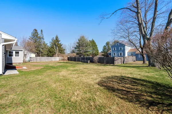 $599,000 | 3 Exeter Street, Derry, NH 03038