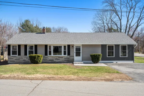 $599,000 | 3 Exeter Street, Derry, NH 03038