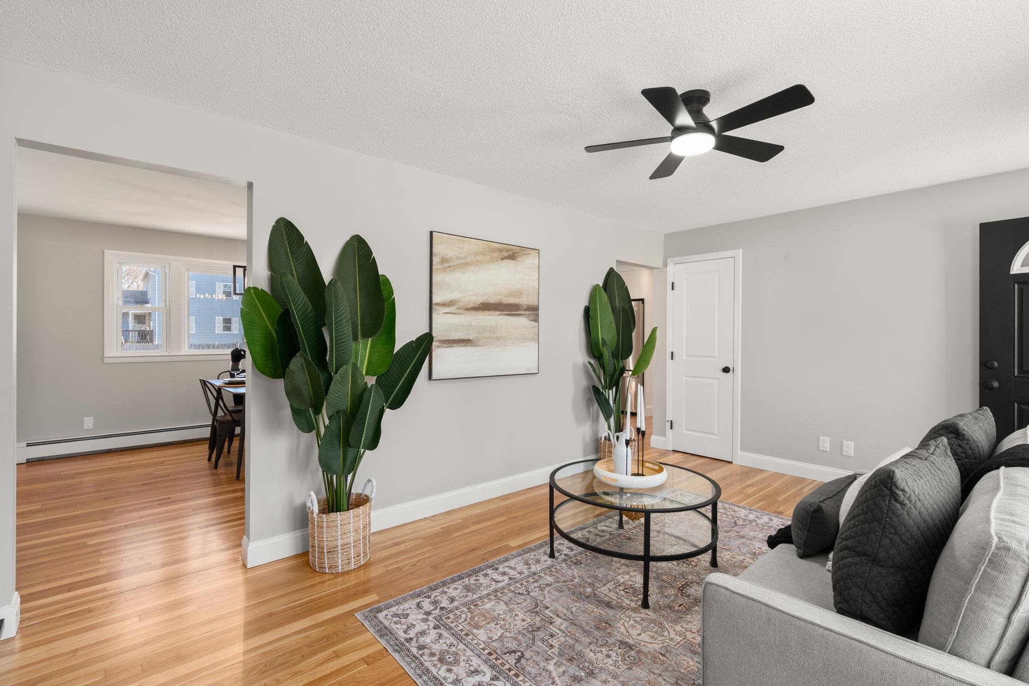 3 Exeter Street Derry, NH 03038 - Photo 7 of 32