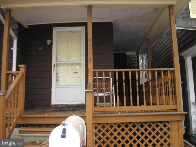 4513 Schenley Road Baltimore, MD 21210 - Photo 5 of 7 a view of a balcony
