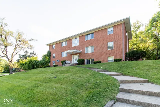 $825 | 4835 North Bolton Avenue, Unit 6, Indianapolis, IN 46226