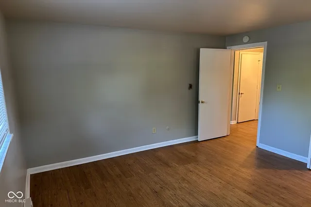 $825 | 4835 North Bolton Avenue, Unit 6, Indianapolis, IN 46226