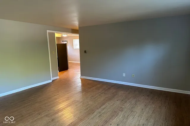 $825 | 4835 North Bolton Avenue, Unit 6, Indianapolis, IN 46226