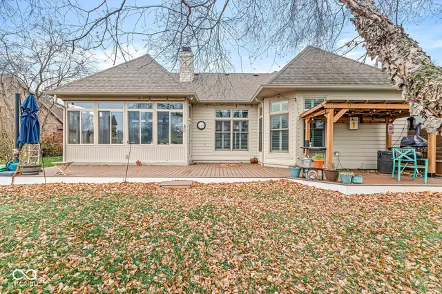 $499,000 | 11697 Lake Forest Parkway, Carmel, IN 46033