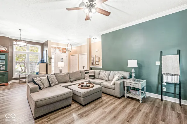 $499,000 | 11697 Lake Forest Parkway, Carmel, IN 46033