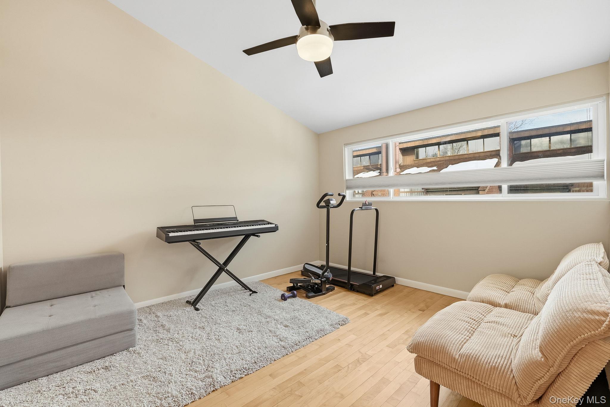 150 North Bedford Road, Unit 6D Chappaqua, NY 10514 - Photo 13 of 18 a room with furniture