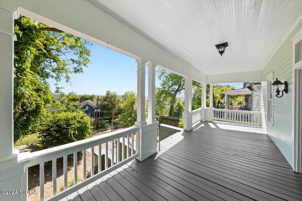 1048 Walnut Street Macon, GA 31201 - Photo 3 of 25 Front Porch