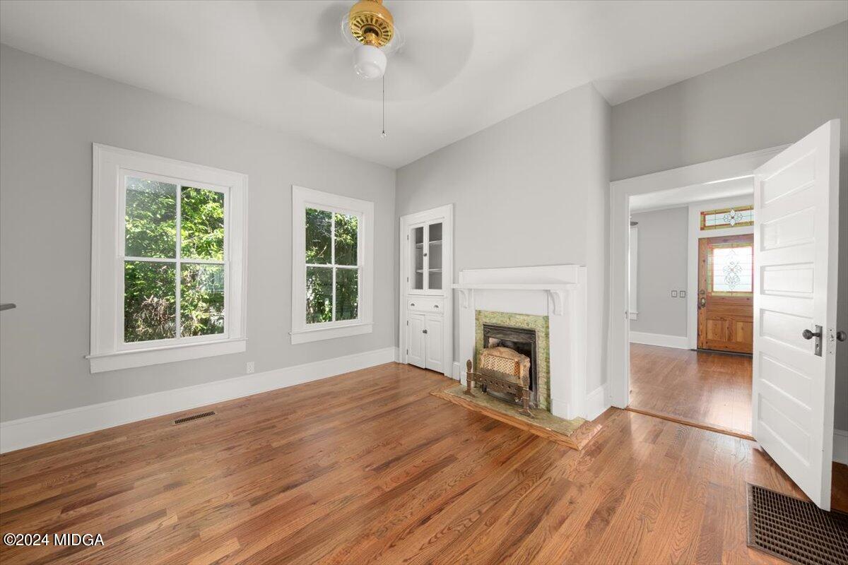 1048 Walnut Street Macon, GA 31201 - Photo 10 of 25 Dining Room