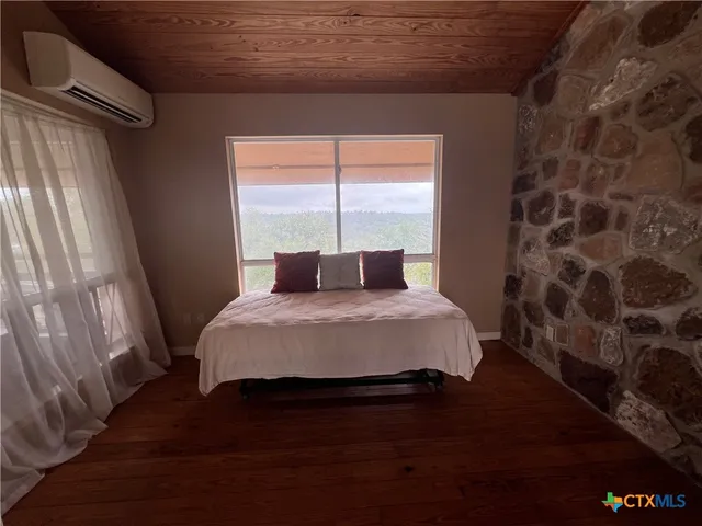 $750,000 | 184 Guadalupe Hills Lane, Seguin, TX 78155