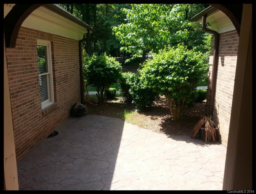 2420 High Ridge Road Charlotte, NC 28270 - Photo 4 of 24 a view of a backyard of the house