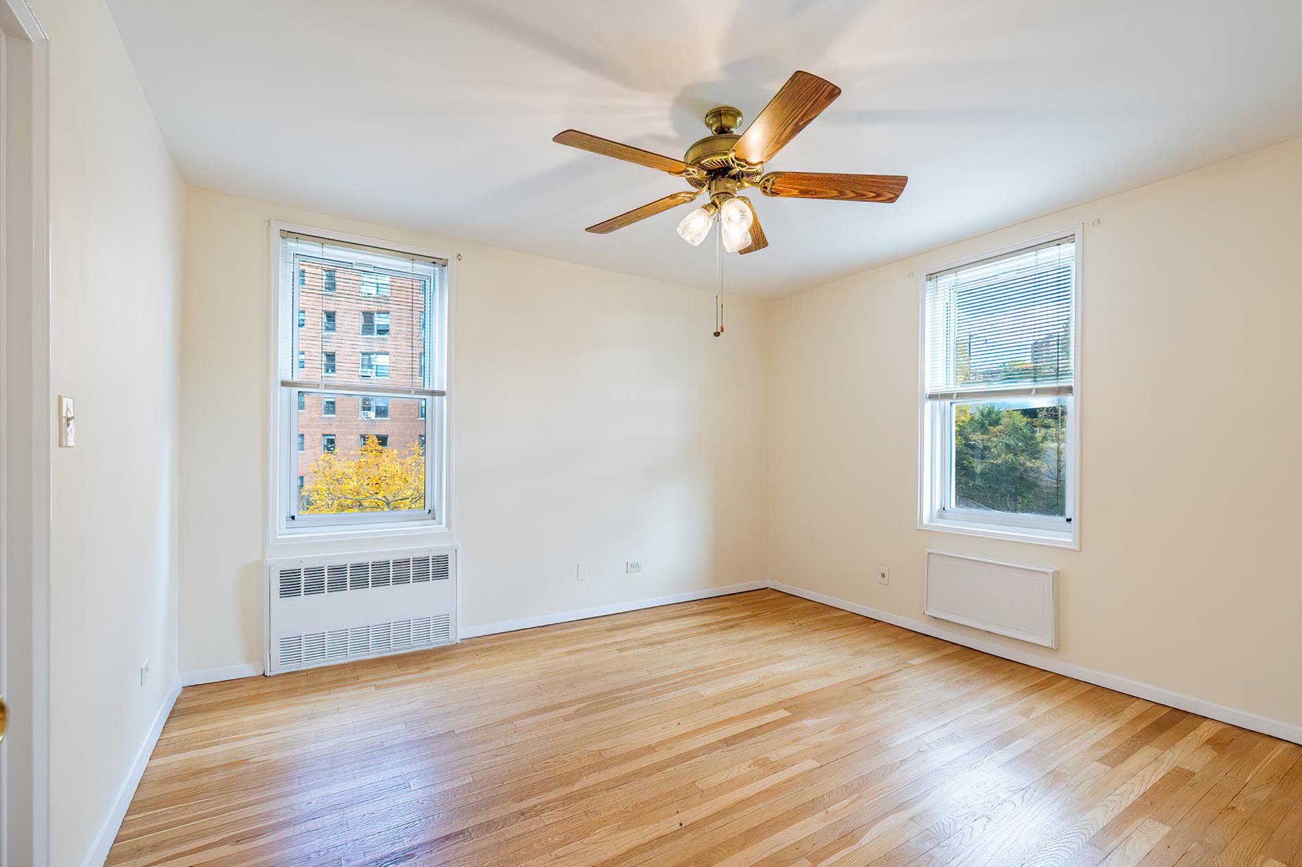 2390 Palisade Avenue, Unit 5J Bronx, NY 10463 - Photo 10 of 24