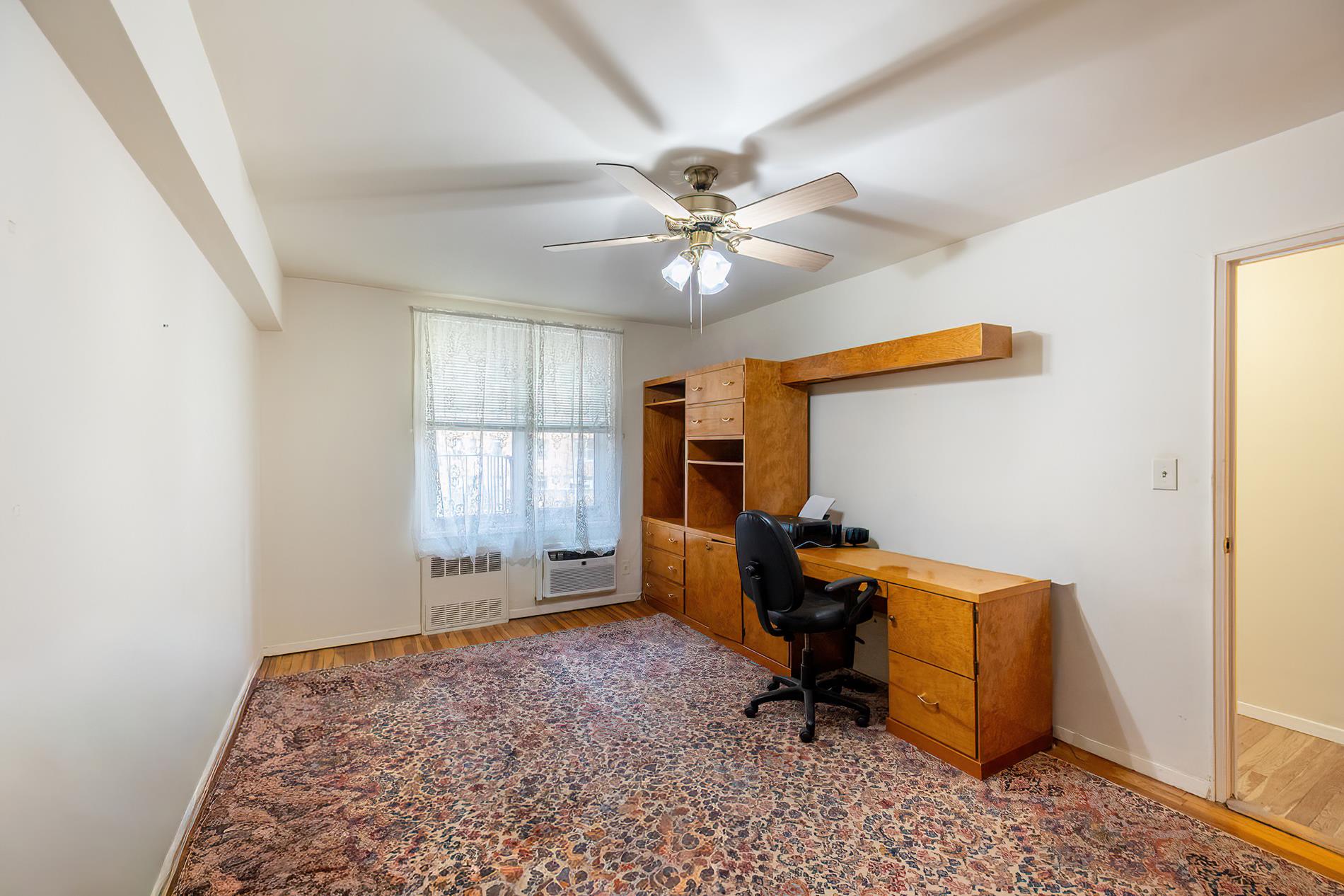 2390 Palisade Avenue, Unit 5J Bronx, NY 10463 - Photo 14 of 24