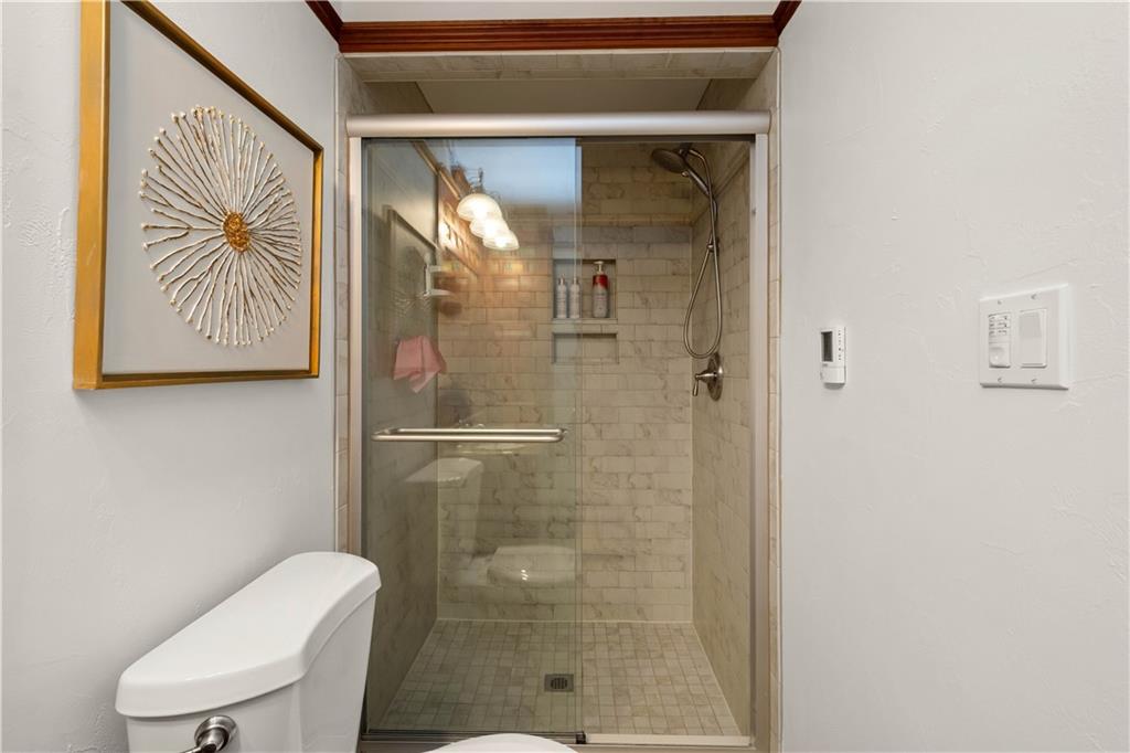538 Old Hickory Ridge Road Washington, PA 15301 - Photo 22 of 44 Walk in shower in the primary.