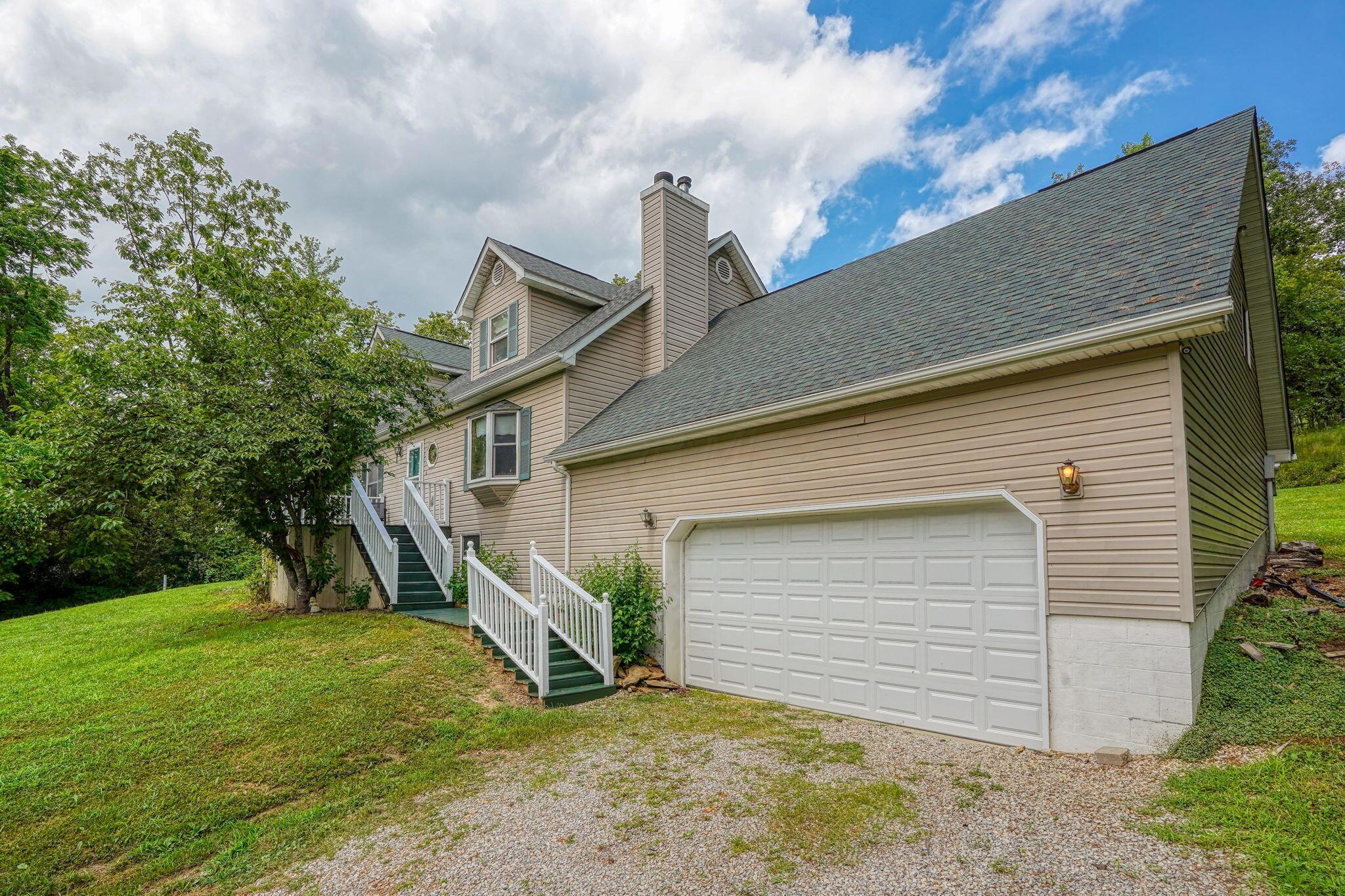 531 Cox Road Chillicothe, OH 45601 - Photo 4 of 70 531 Cox Rd (3)