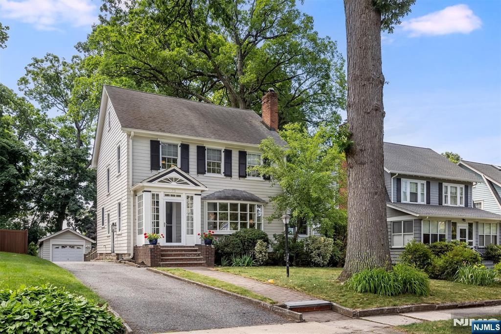 73 Hawthorne Avenue Glen Ridge, NJ 07028 - Photo 1 of 50