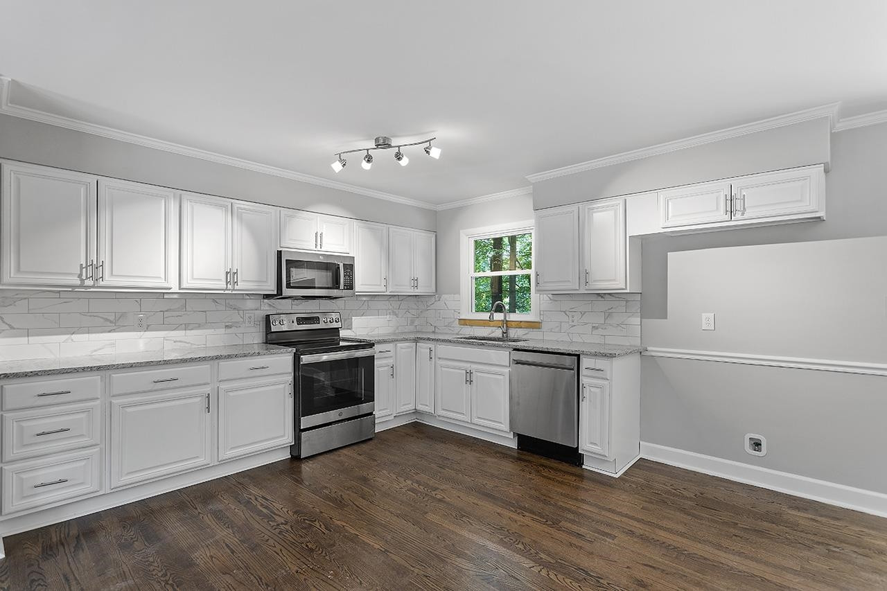 3025 Rosebriar Drive Durham, NC 27705 - Photo 4 of 26 Photo 4