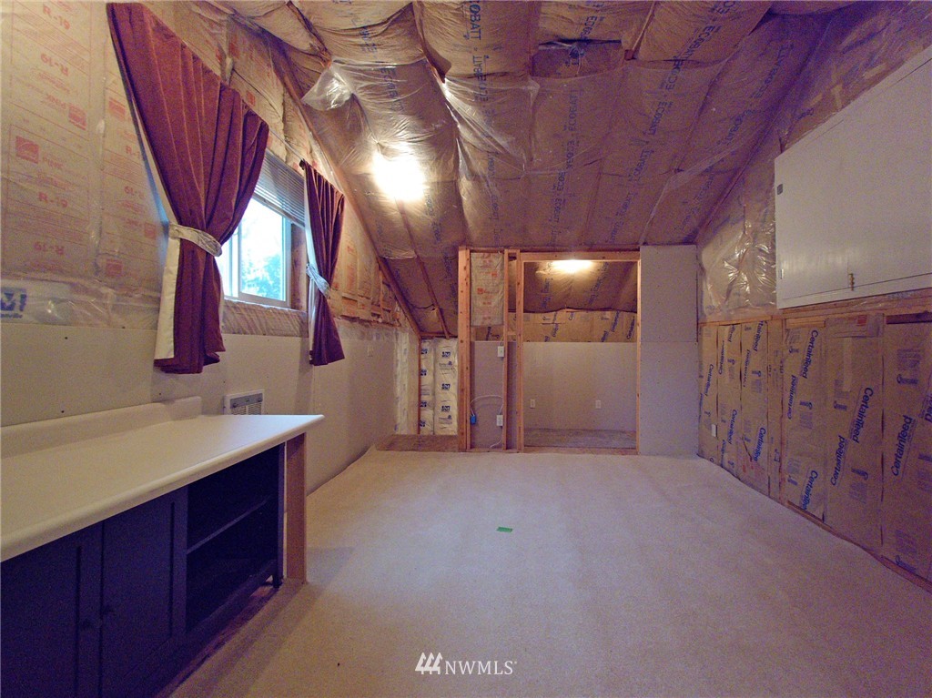 2013 Monroe Road Port Angeles, WA 98362 - Photo 23 of 25 Gallery Image 23