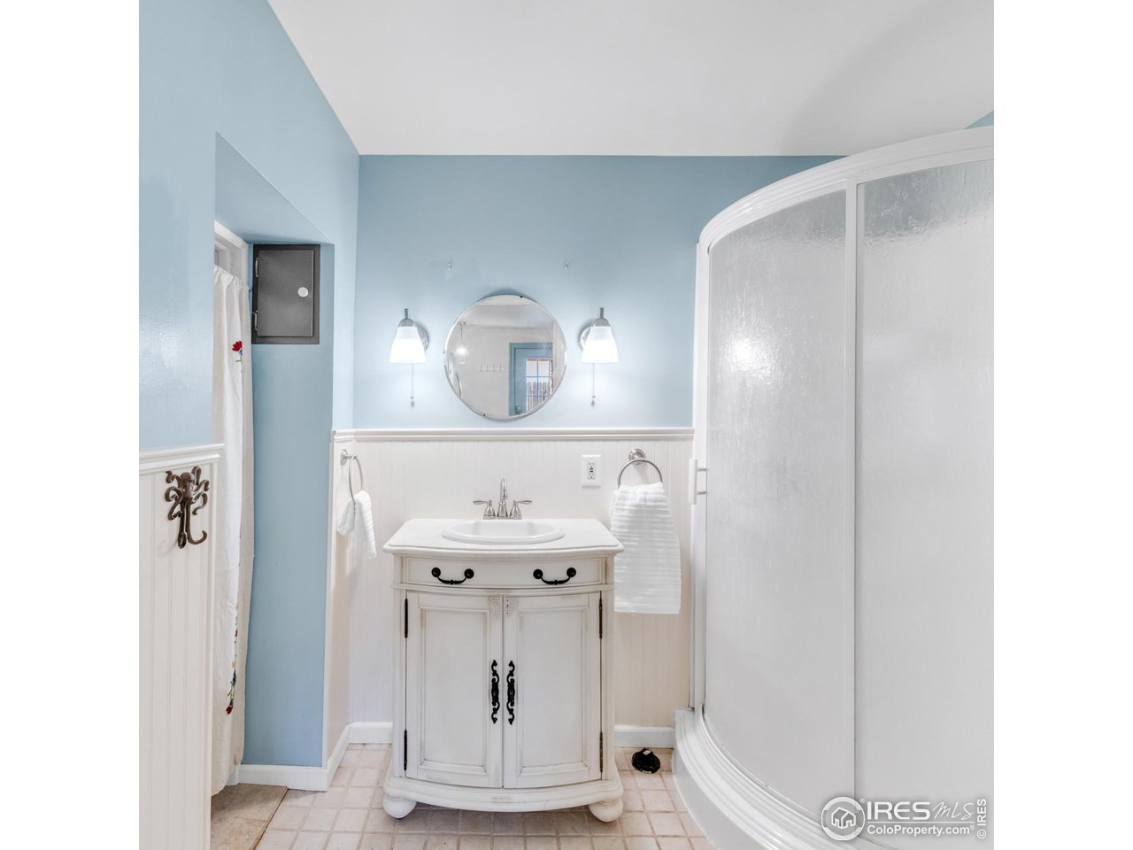 418 High Street Lyons, CO 80540 - Photo 28 of 49 Gallery Image 28