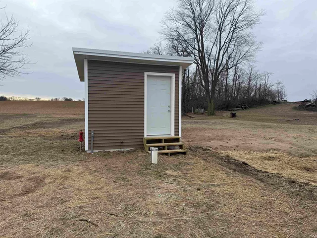 $210,000 | 11491 West 875th Street South, Owensville, IN 47665