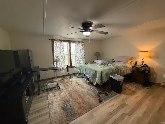 $210,000 | 11491 West 875th Street South, Owensville, IN 47665