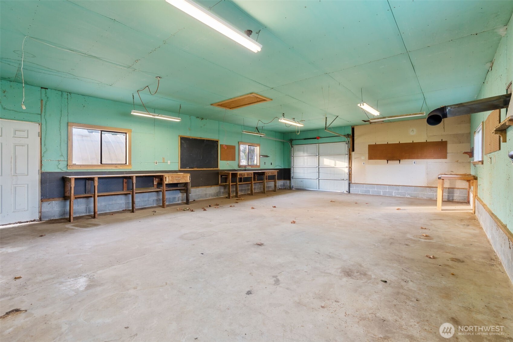 568 A Cemetery Road Winlock, WA 98596 - Photo 34 of 38