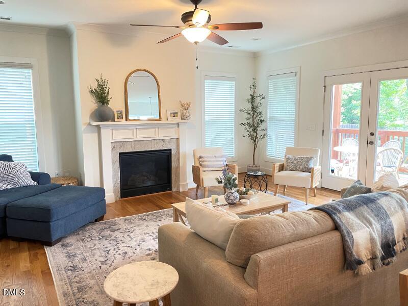 177 Pineland Circle Raleigh, NC 27606 - Photo 3 of 9 full_Family room pic 2