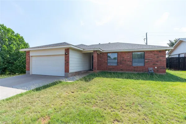 $2,495 | 11 Woodcock Circle, Abilene, TX 79605