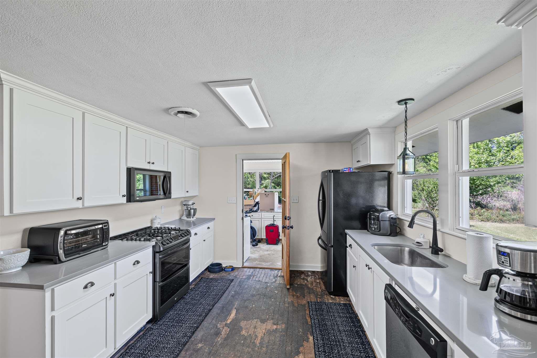 1985 Tate Road Cantonment, FL 32533 - Photo 17 of 51