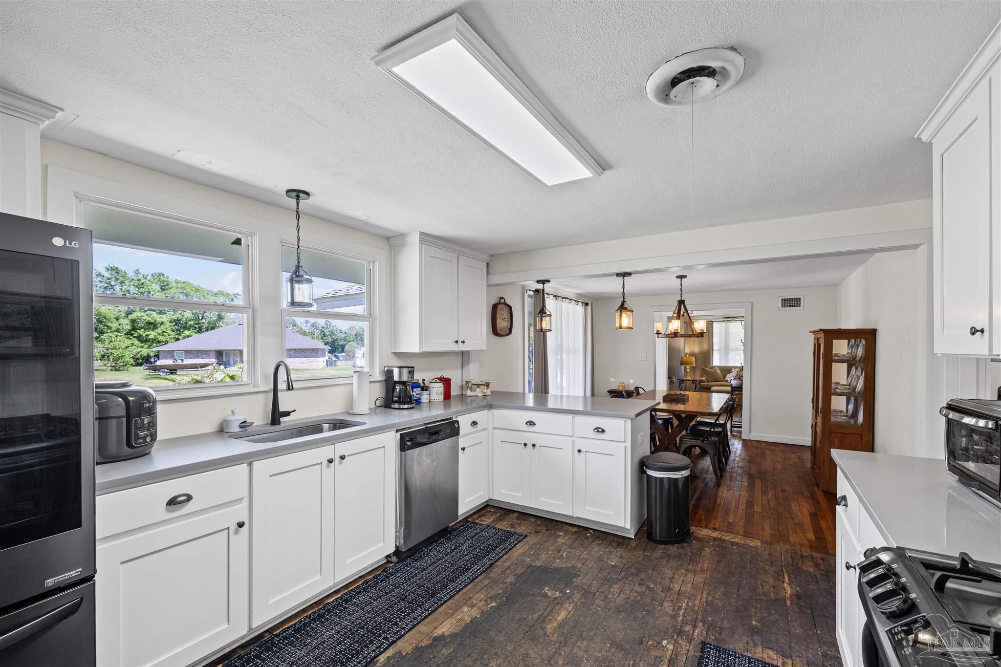 1985 Tate Road Cantonment, FL 32533 - Photo 20 of 51