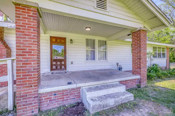 $260,000 | 1985 Tate Road, Cantonment, FL 32533