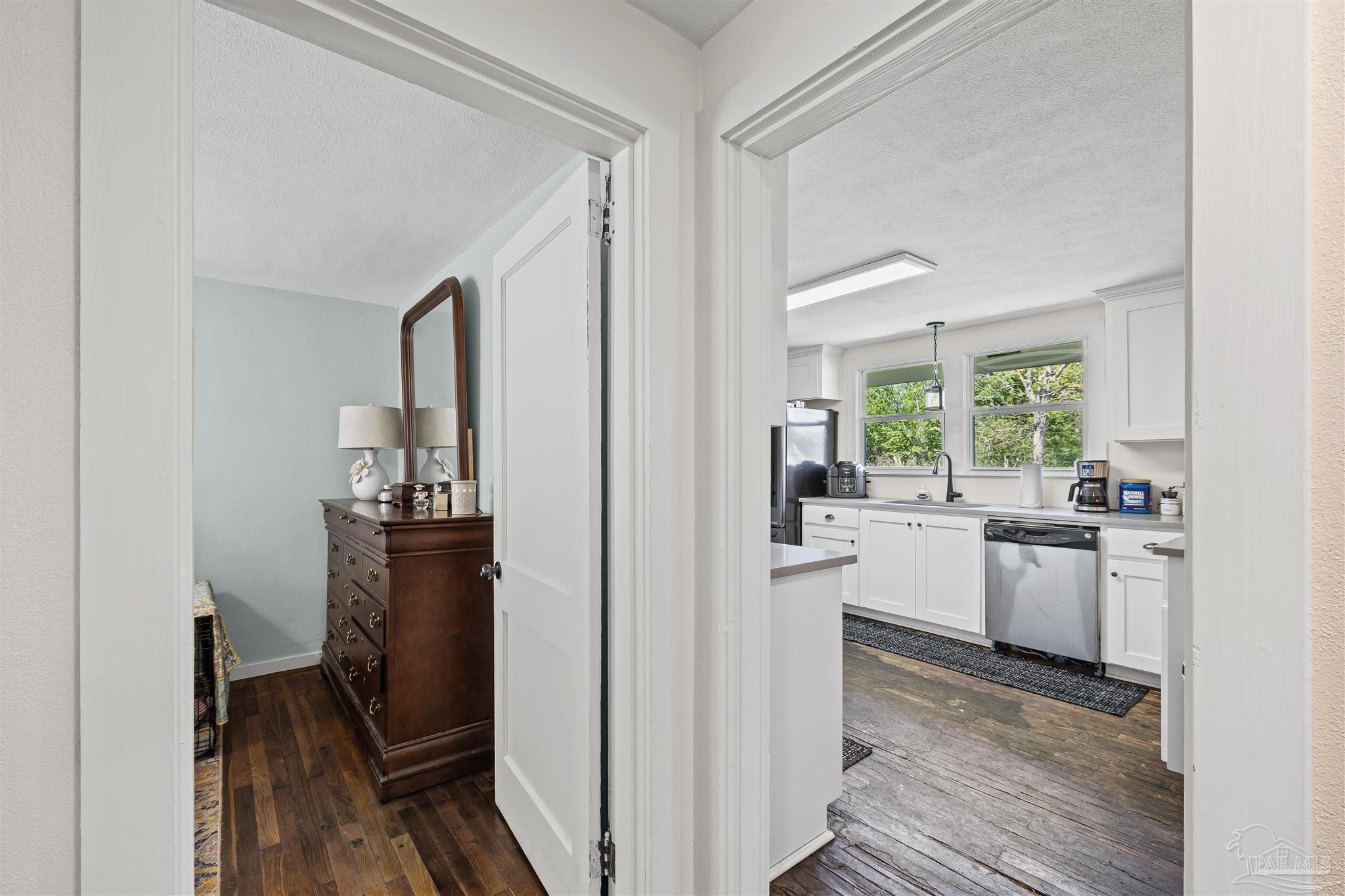 1985 Tate Road Cantonment, FL 32533 - Photo 25 of 51