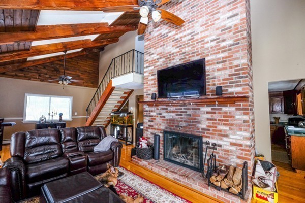 91 Leslie Road Waltham, MA 02451 - Photo 5 of 30 Gallery Image 5